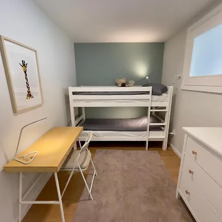2-bedroom With Pool, Walk To & Town Apartman Ericeira